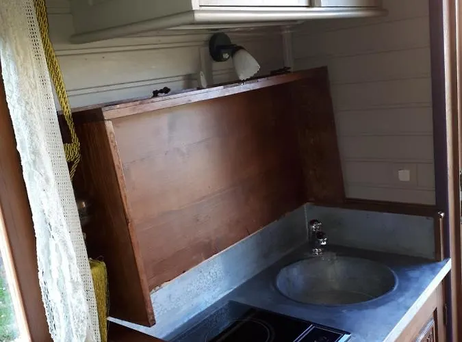 La Roulotte De Glorit Bourg-sur-Gironde